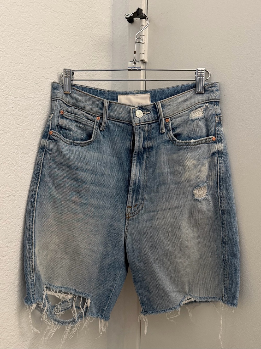 MOTHER High-Waisted Smokin' Fray Shorts - Picture 1 of 12